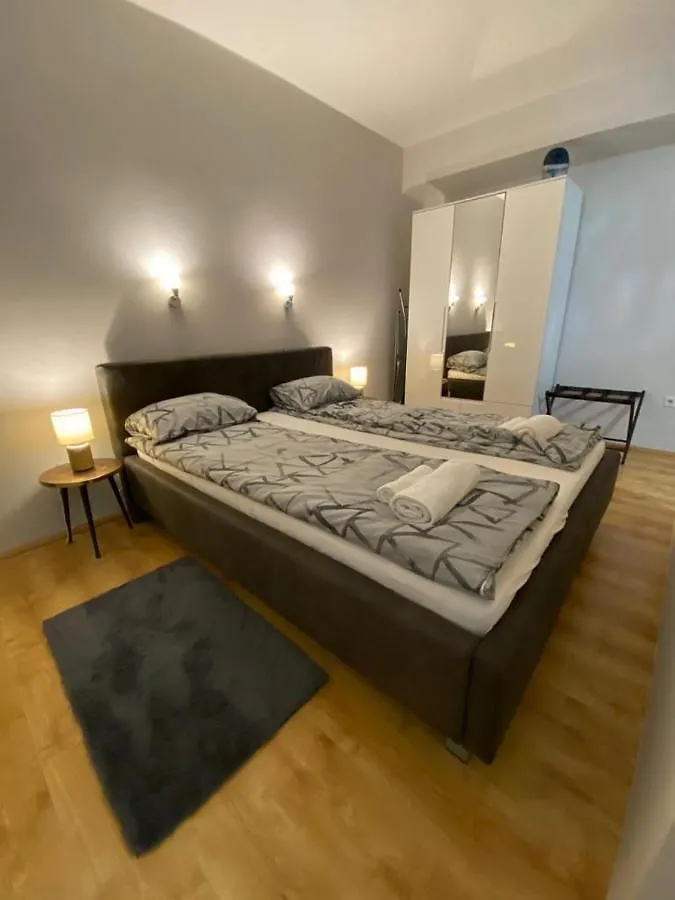 H & A Suite Synagogue Budapest